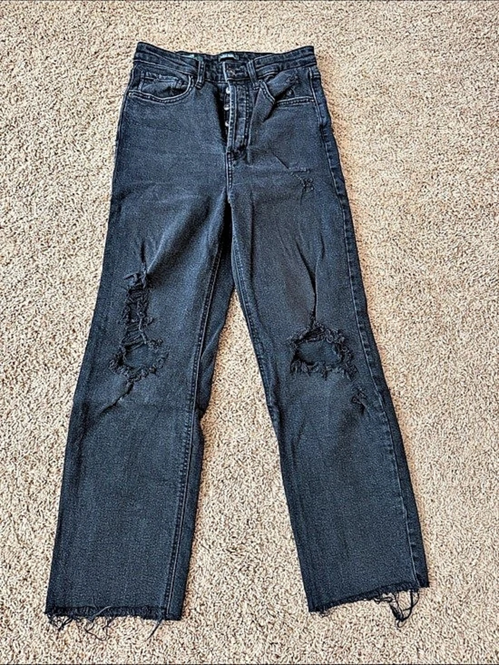 Women’s Distressed Wide Leg Jeans in Gray